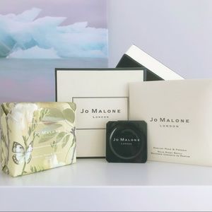 🎉Host Pick🎉JM English Pear & Freesia Gift Set